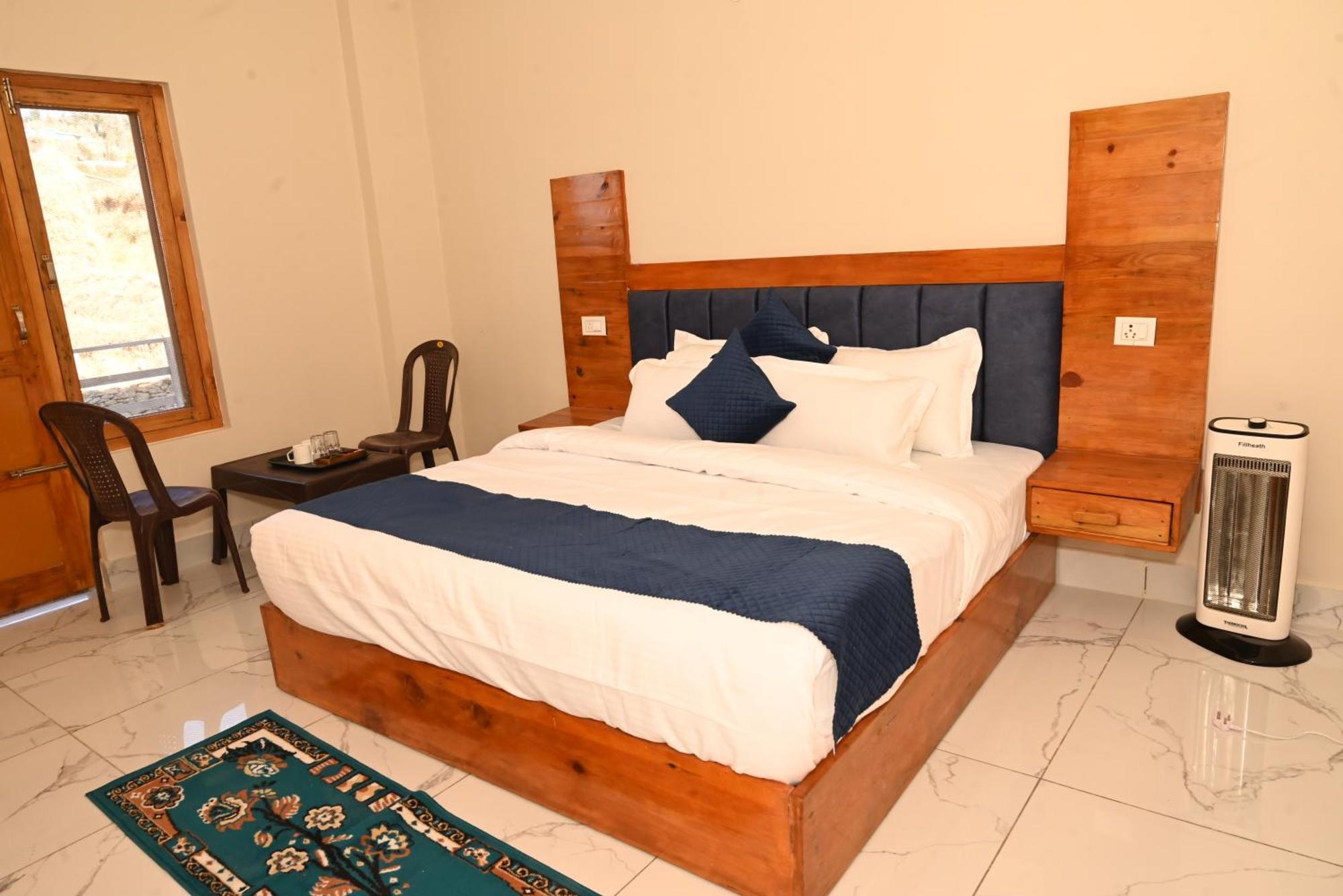 קנאטל Himalayan Hill Top Resort מראה חיצוני תמונה