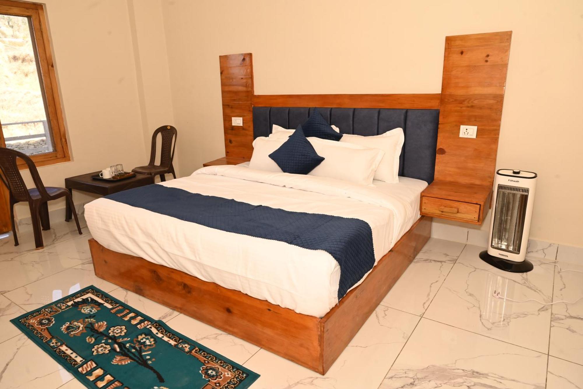 קנאטל Himalayan Hill Top Resort מראה חיצוני תמונה